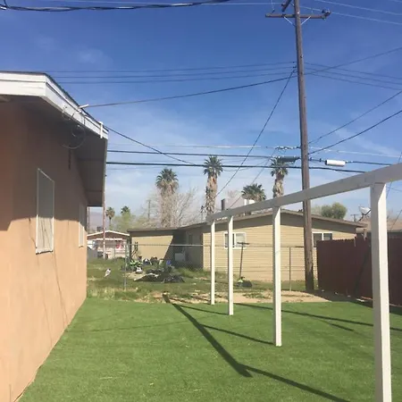 Birdys Nest Villa Las Vegas Exterior photo